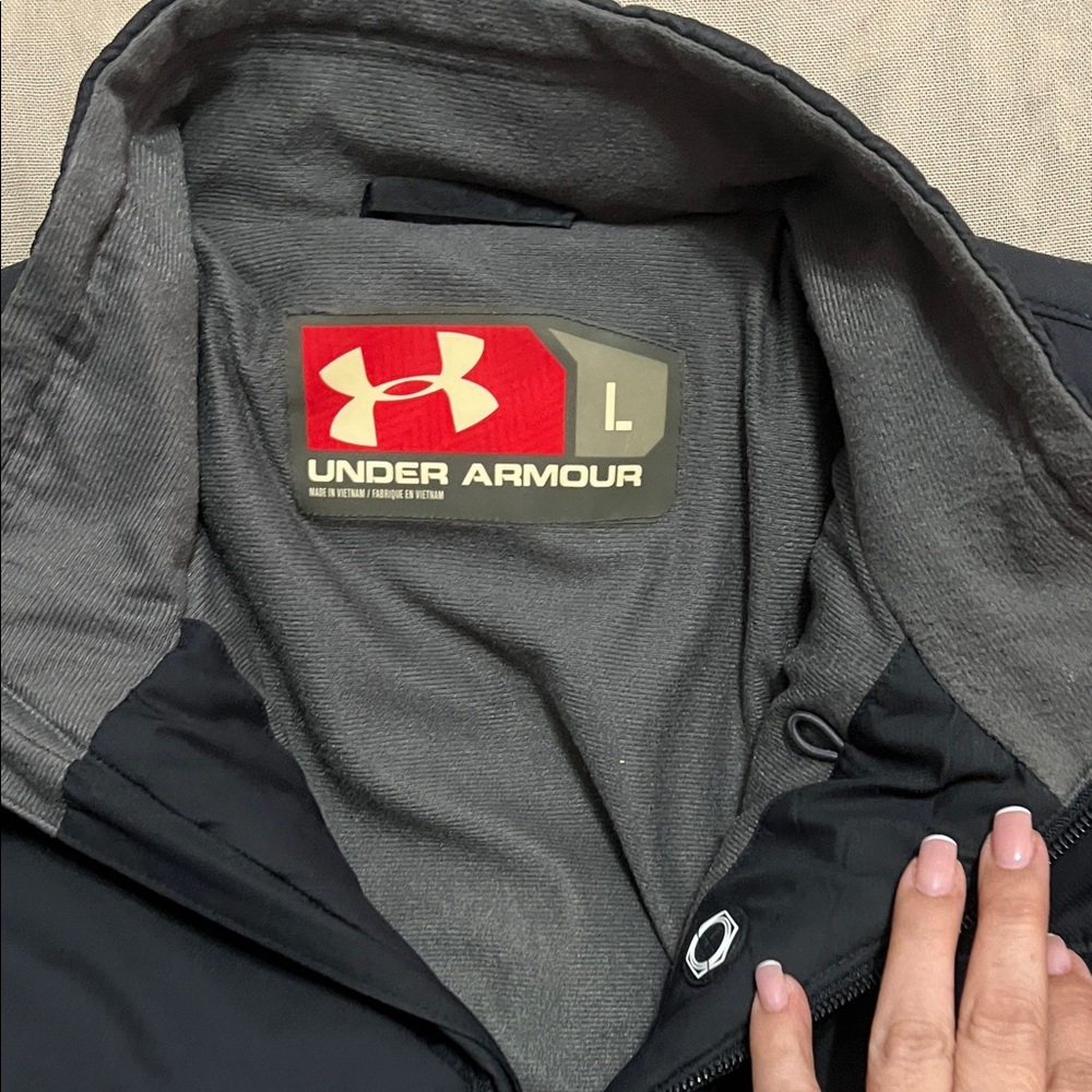 Under Armour Black Puffer Jacket Men’s Large Full Zip Quilted Athletic Coat - Picture 4 of 7